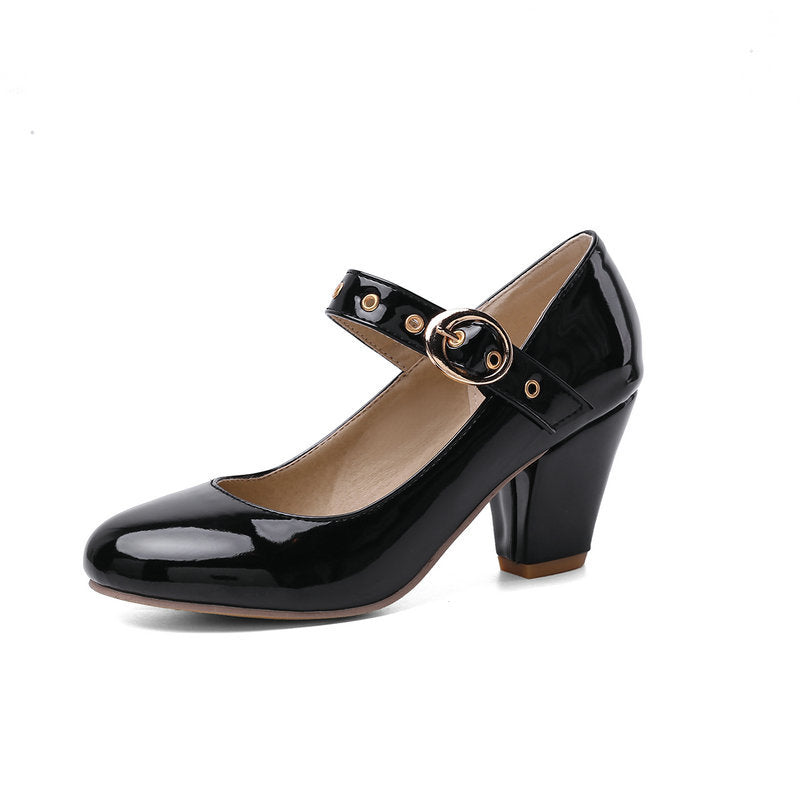 size 13.5 women heeled loafers buckle patent leather loafers