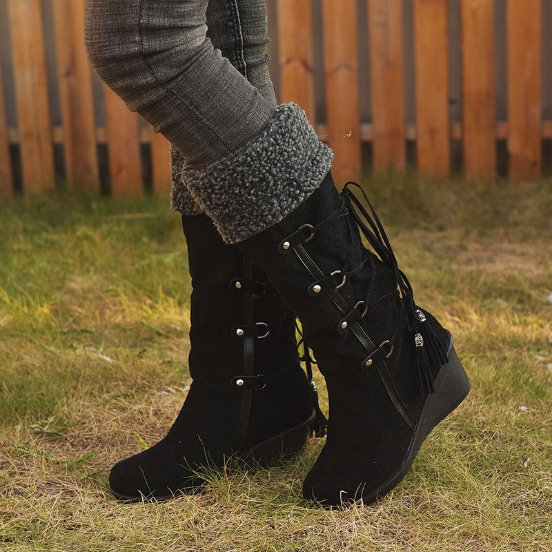 Size 10.5  lace-up Women's plush cuff back mid calf snow boots