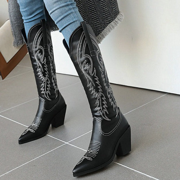 Size 13 pointed toe pull on under the knee high western boots