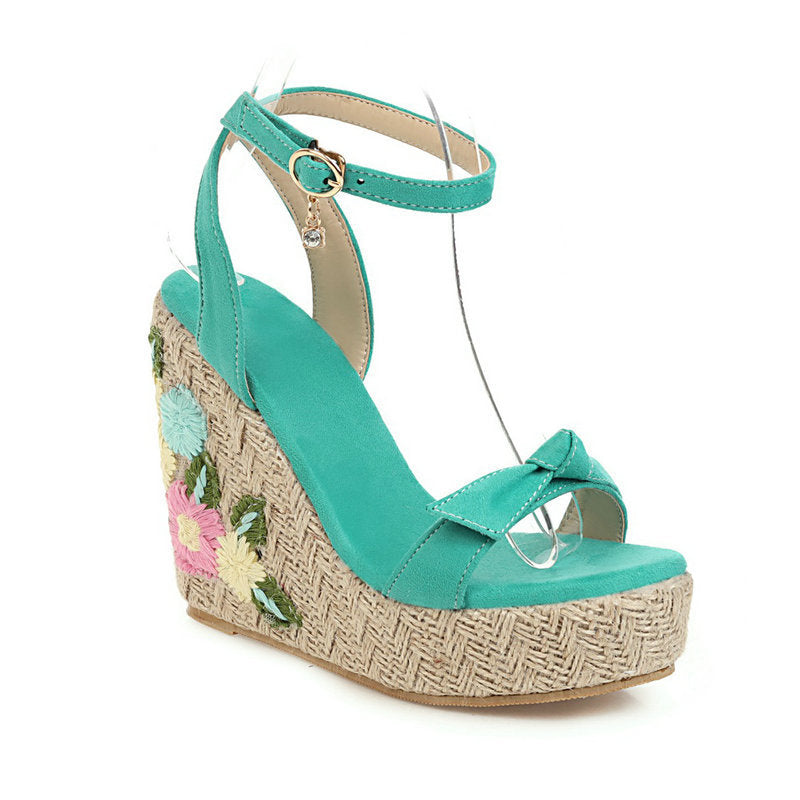 Size 13 cute flower carved espadrille platform wedge sandals with ankle strap