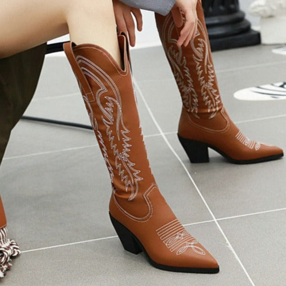 Size 13 pointed toe pull on under the knee high western boots