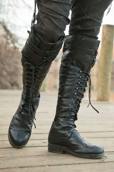 Size 13 black low heels lace up knee high biker boots