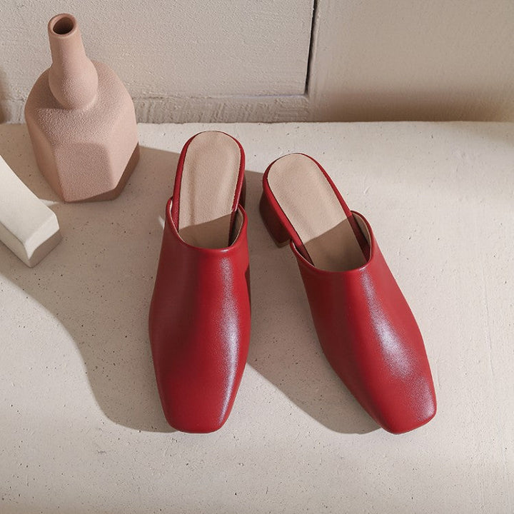 Size 14 medium block heels square toe closed toe mules