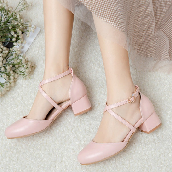 Size 13 cute closed toe criss cross block heels sandals